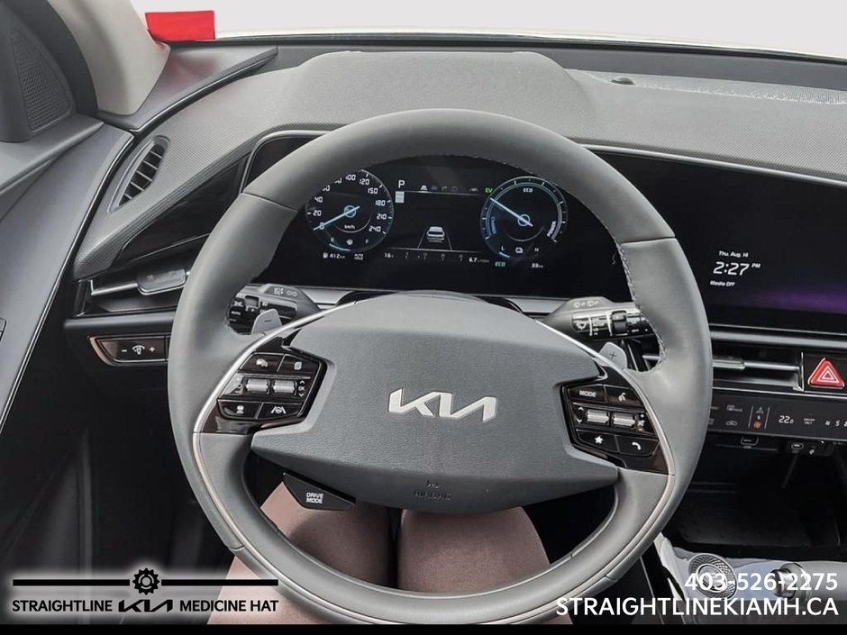 2025 Kia Niro HEV SX-11