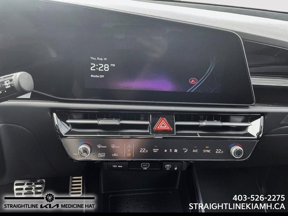 2025 Kia Niro HEV SX-13