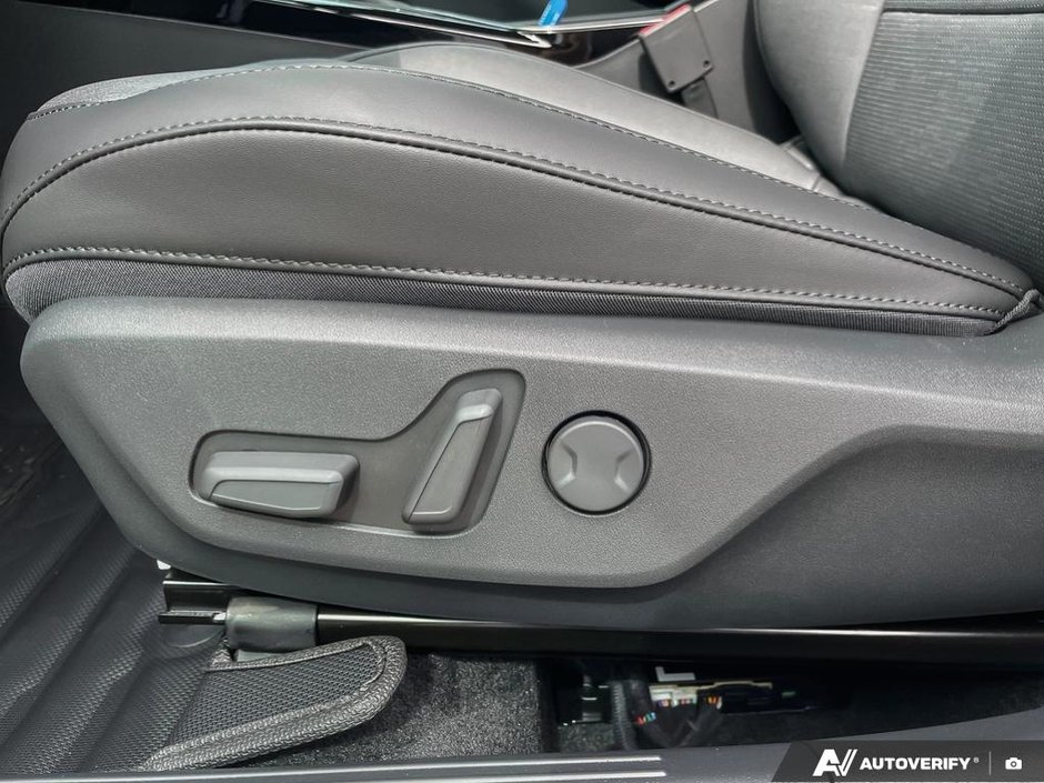 2025 Kia Niro HEV SX-21