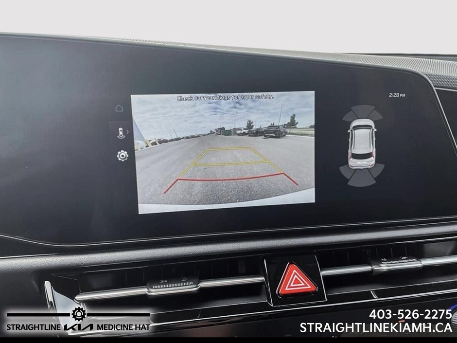 2025 Kia Niro HEV SX-16