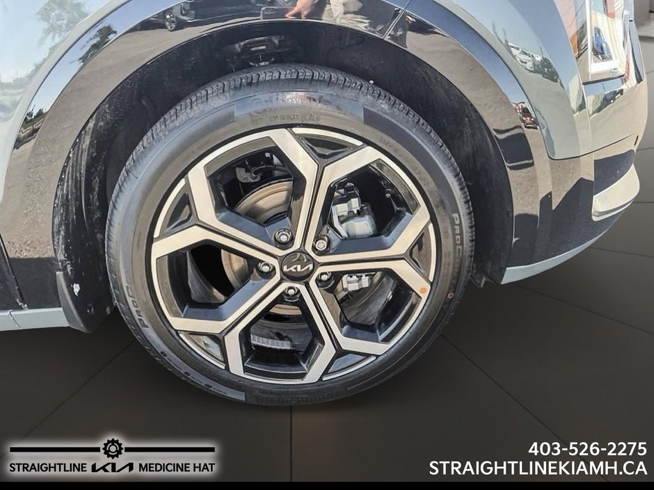 2025 Kia Niro HEV SX-6