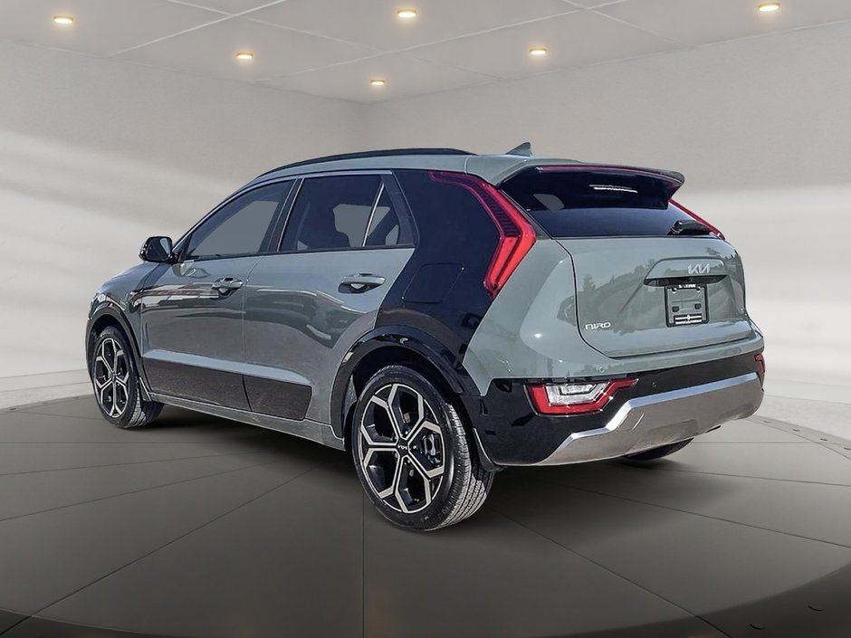 2025 Kia Niro HEV SX-3