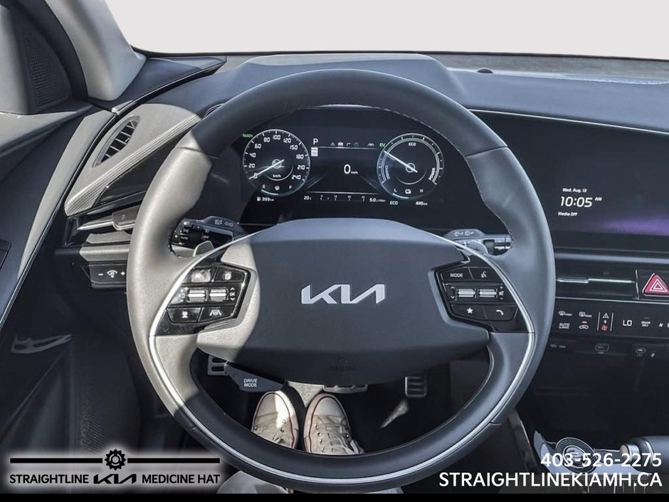 2025 Kia Niro HEV SX-11