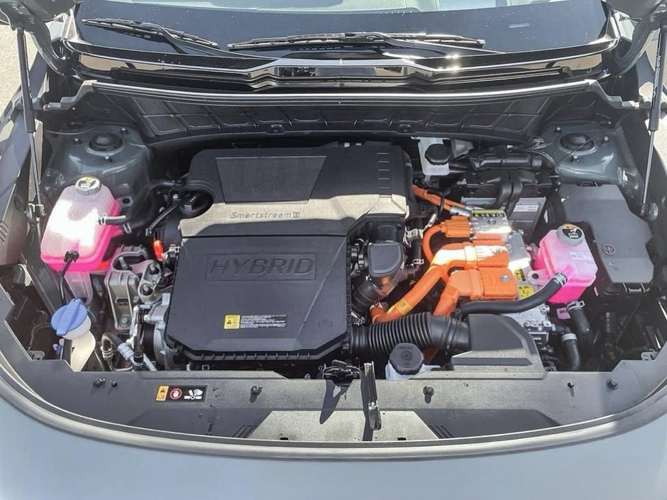 2025 Kia Niro HEV SX-7