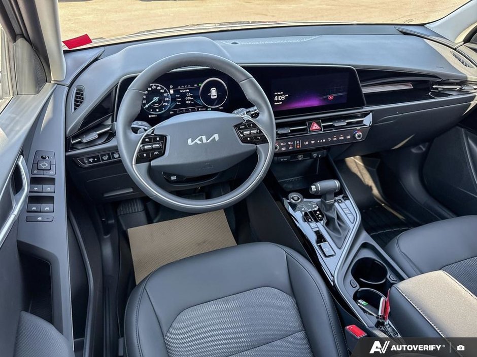 2026 Kia Niro HEV EX Premium-10