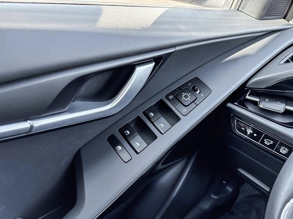 2026 Kia Niro HEV EX Premium-10