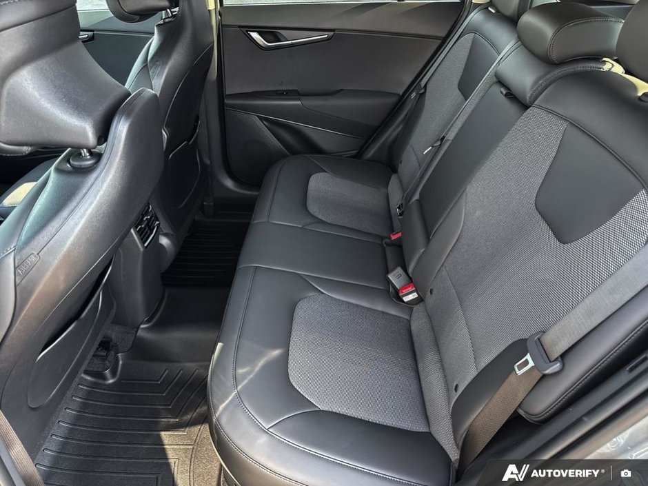 2026 Kia Niro HEV EX Premium-22