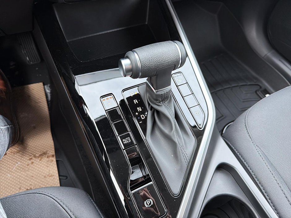 2026 Kia Niro HEV LX-14