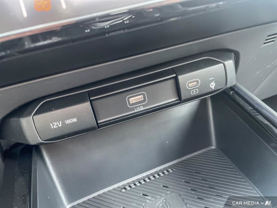 2025 Kia Niro PHEV EX Premium-17
