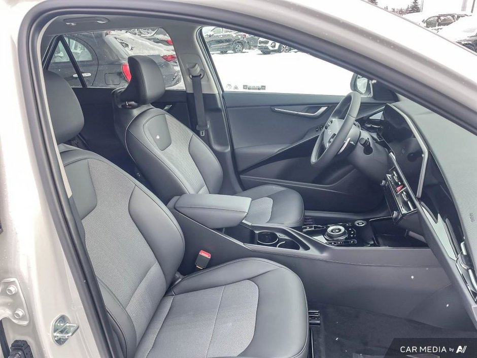 2025 Kia Niro PHEV EX Premium-20