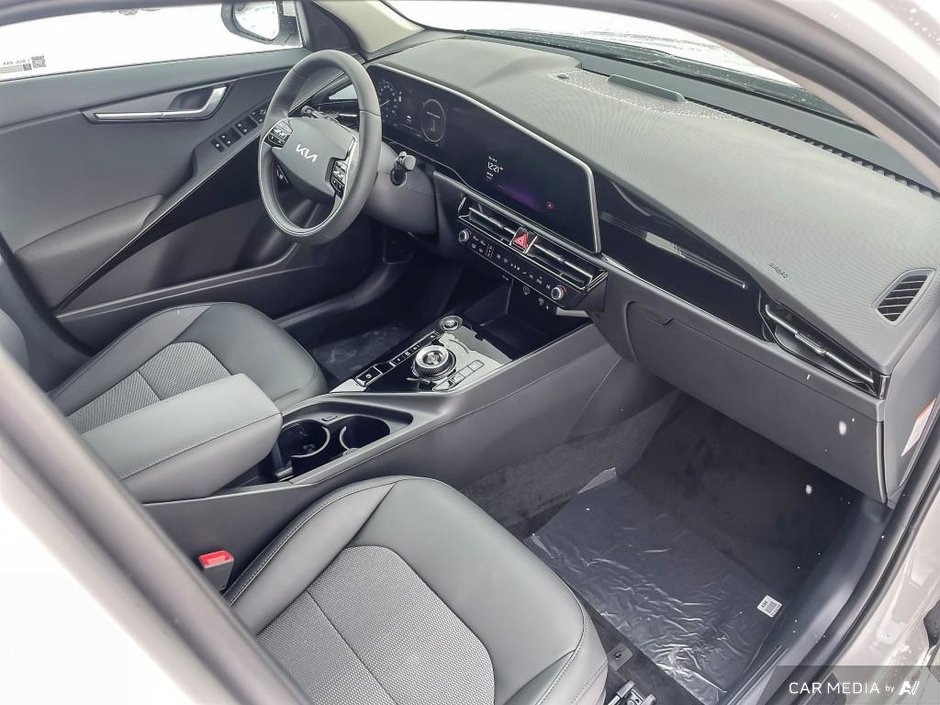 2025 Kia Niro PHEV EX Premium-21