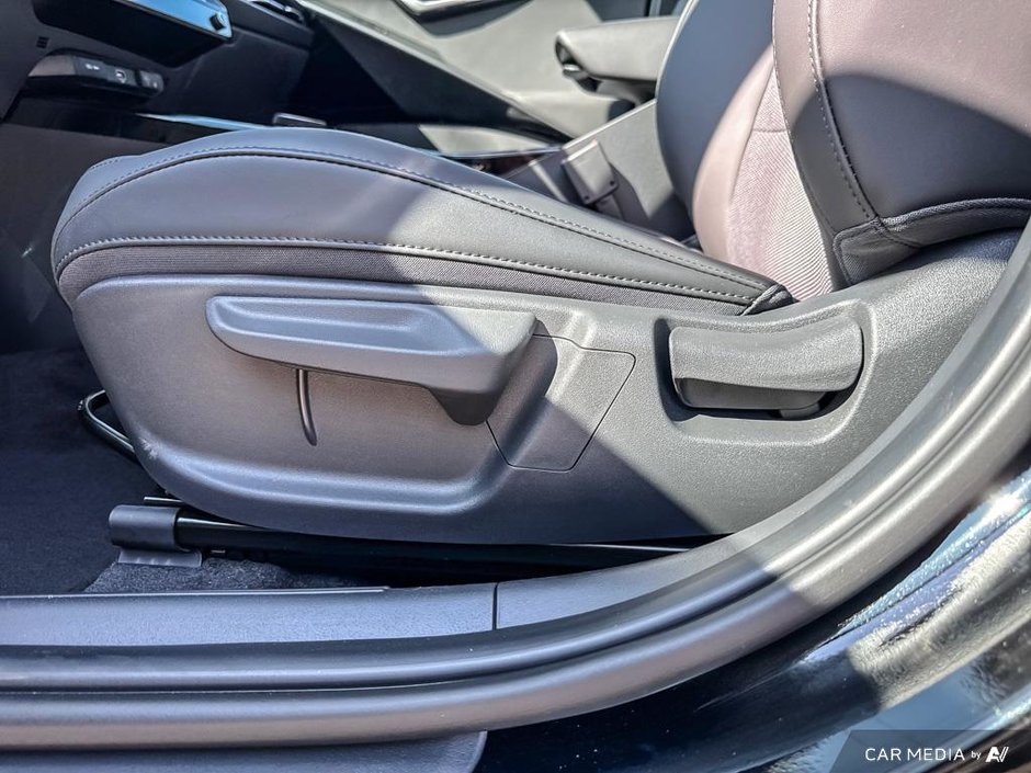 2025 Kia Niro PHEV EX-21