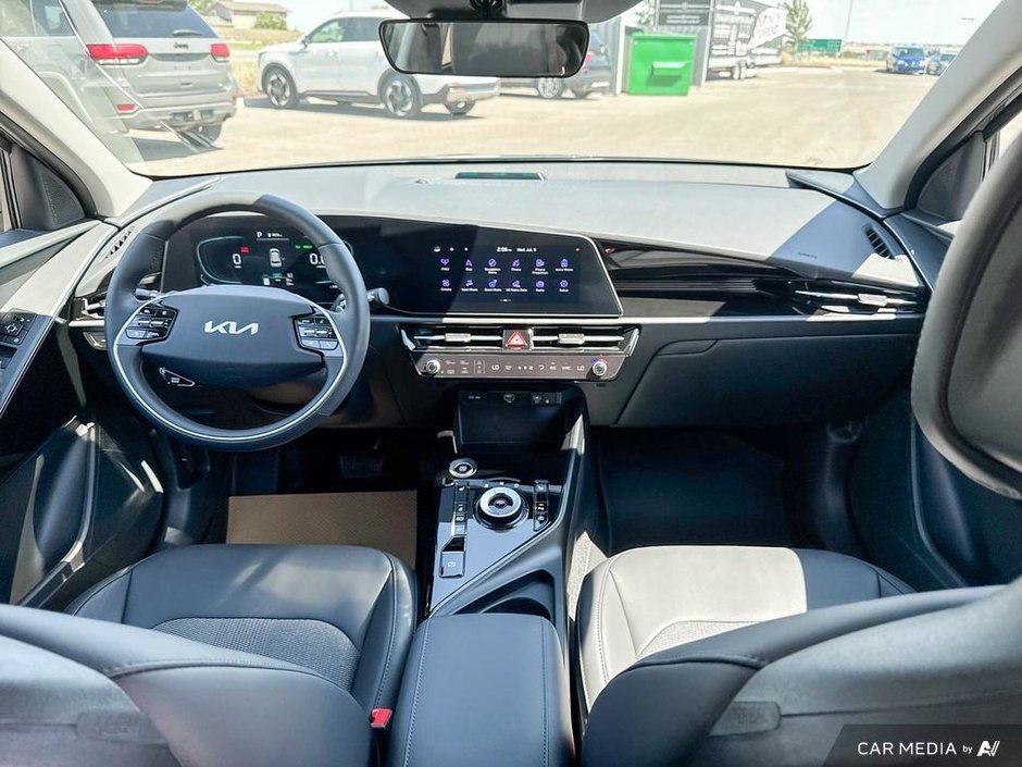 2025 Kia Niro PHEV EX-24
