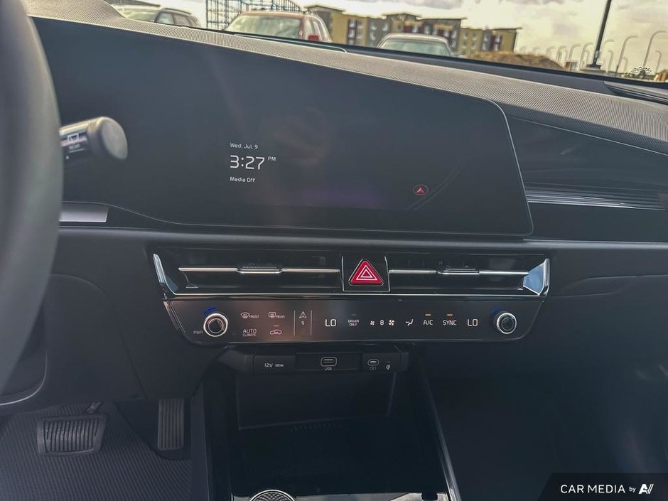 2025 Kia Niro PHEV EX Premium-17