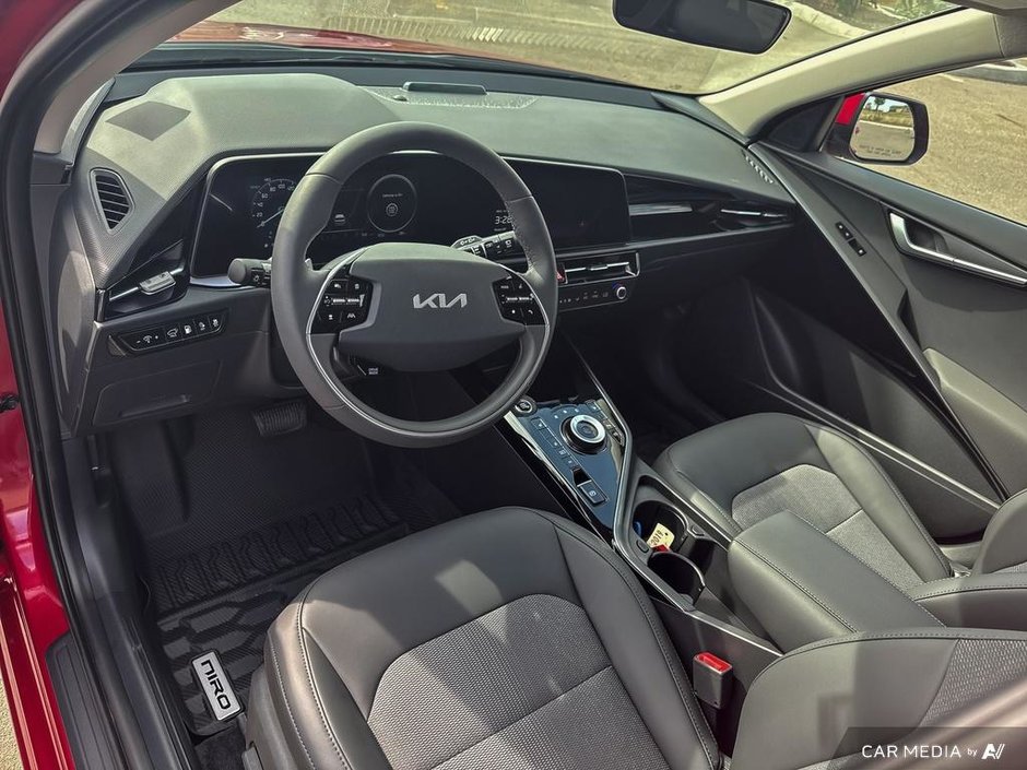2025 Kia Niro PHEV EX Premium-10