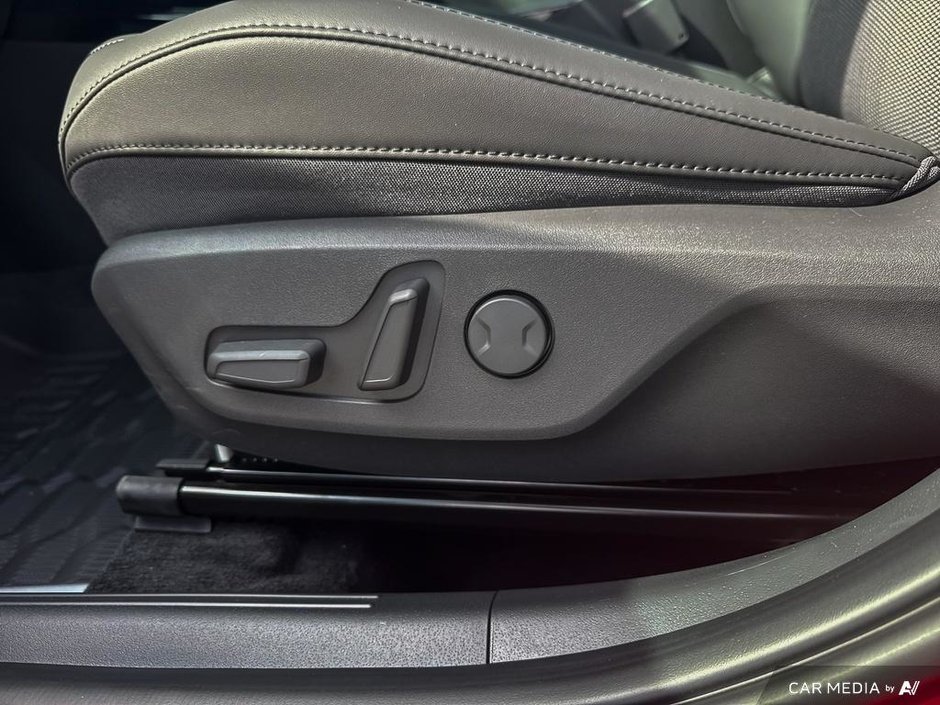 2025 Kia Niro PHEV EX Premium-21