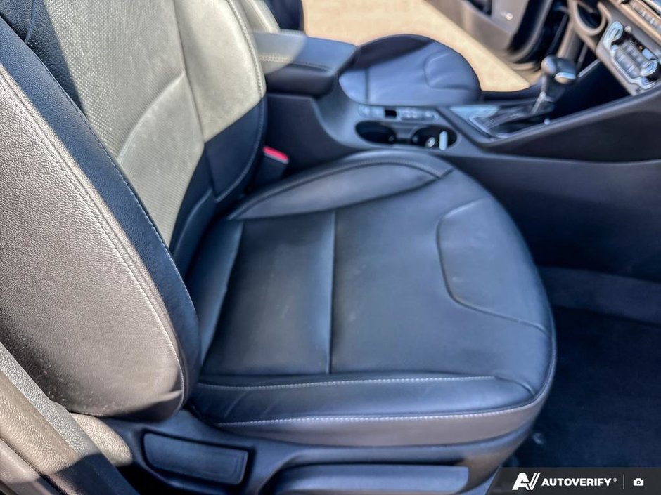 2022 Kia Niro SX Touring-22