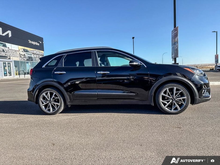 2022 Kia Niro SX Touring-5