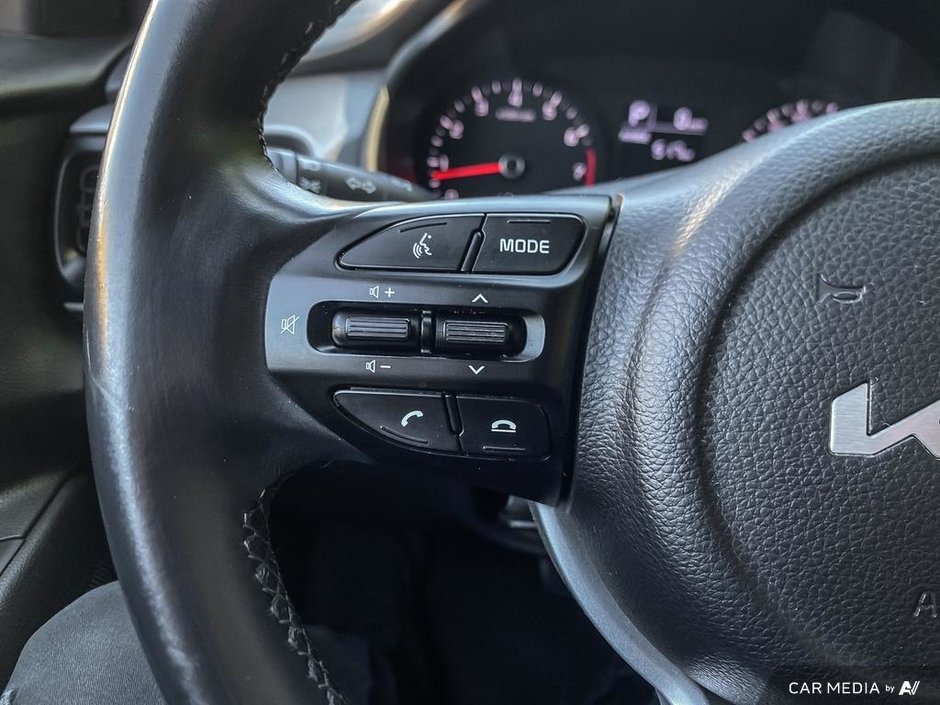 2022 Kia Rio 5-door-14