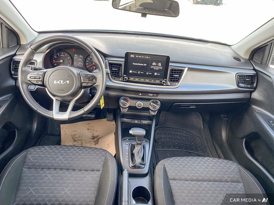 2023 Kia Rio 5-door LX+-23
