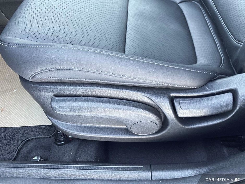2025 Kia Seltos EX-24