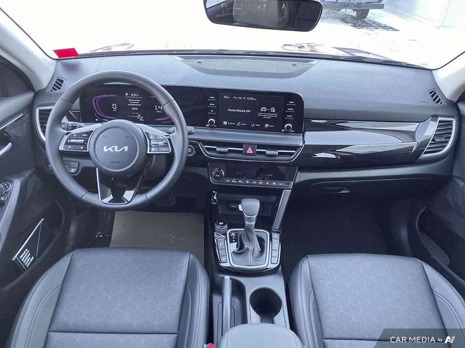 2025 Kia Seltos EX-21