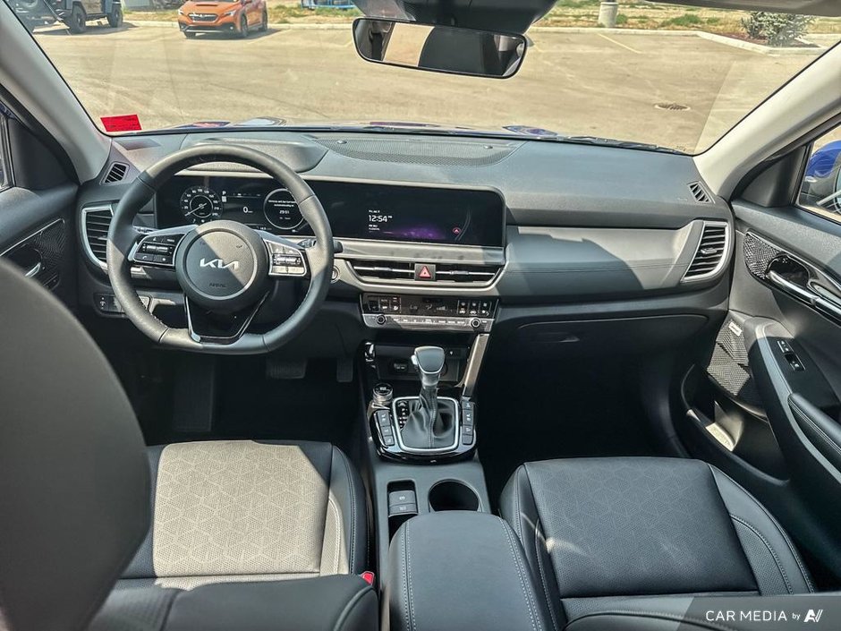2025 Kia Seltos X-LINE-24