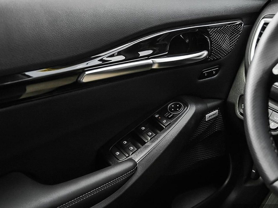 2025 Kia Seltos SX-8