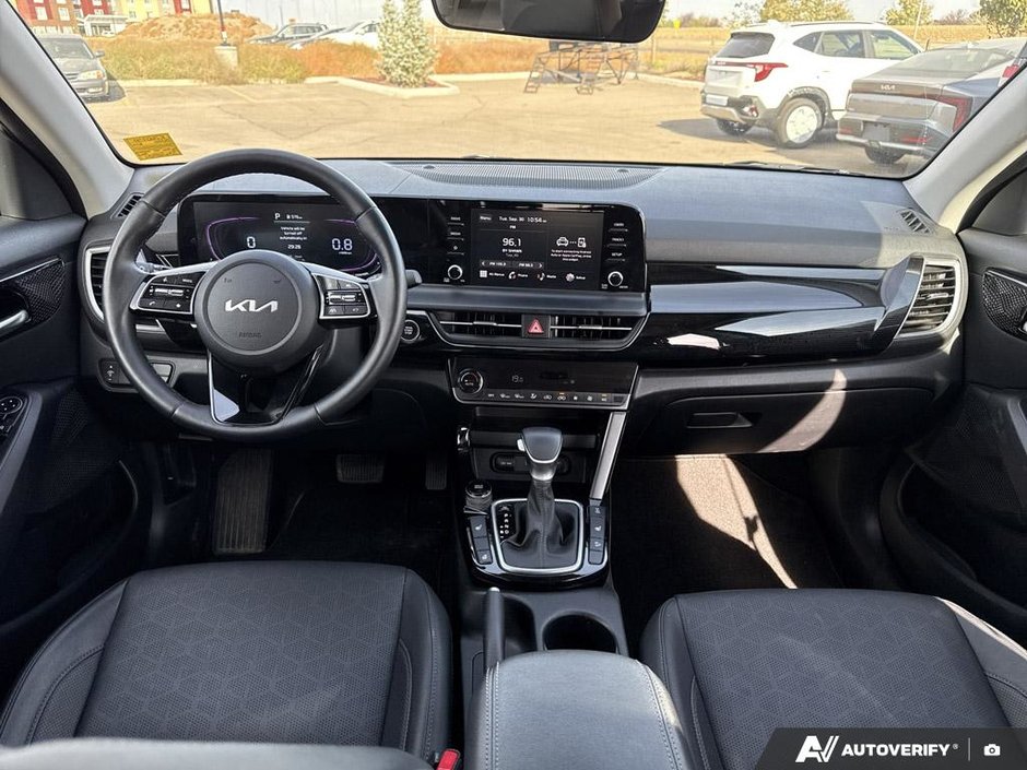 2025 Kia Seltos EX-21