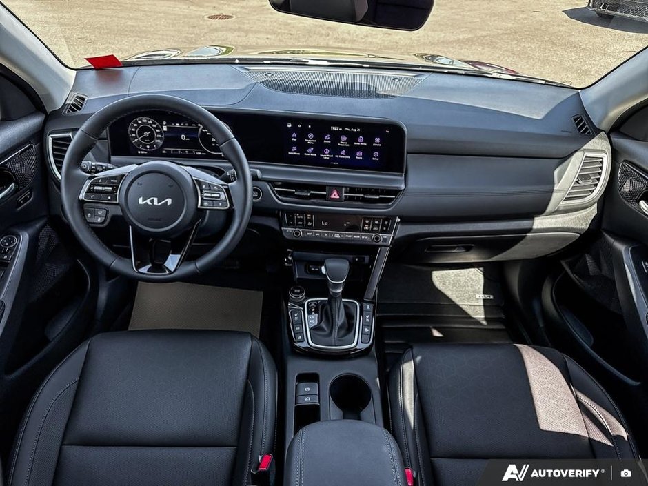 2026 Kia Seltos EX Premium-24