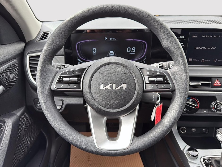 2026 Kia Seltos LX FWD-11