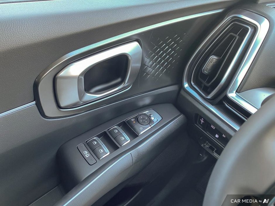 2025 Kia SORENTO PHEV EX-12