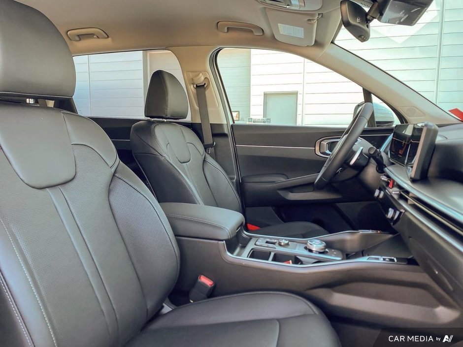 2025 Kia SORENTO PHEV EX-23
