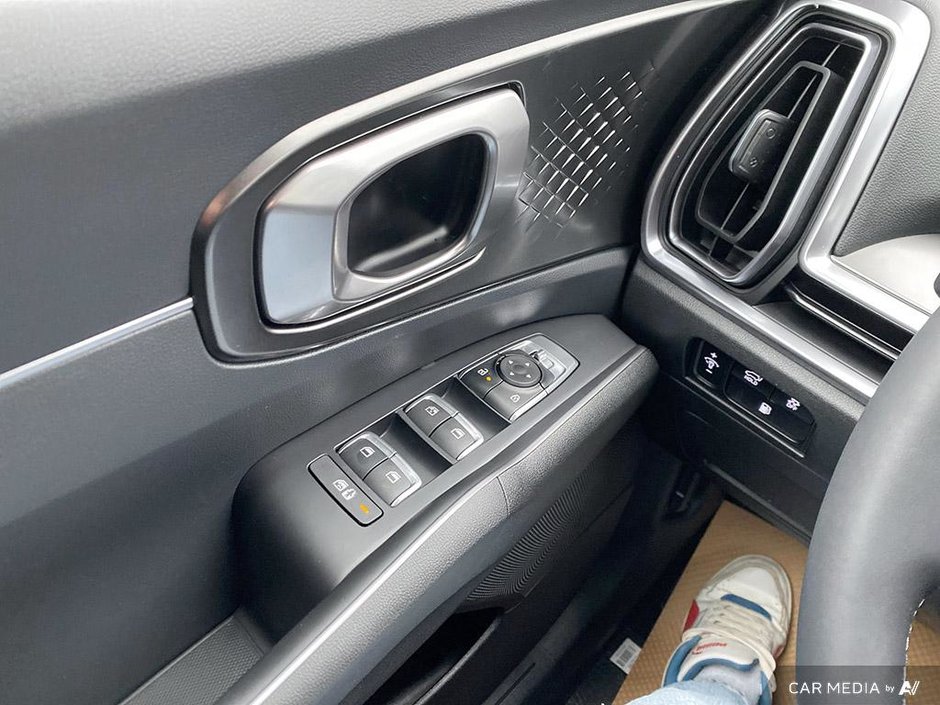 2025 Kia SORENTO PHEV EX-12