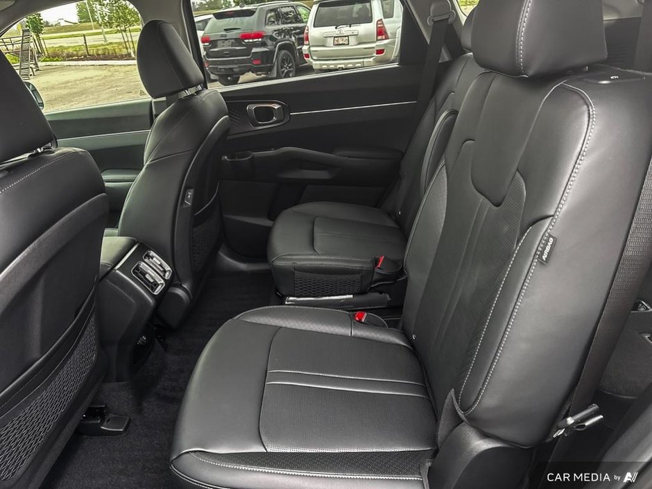 2025 Kia SORENTO PHEV EX-22