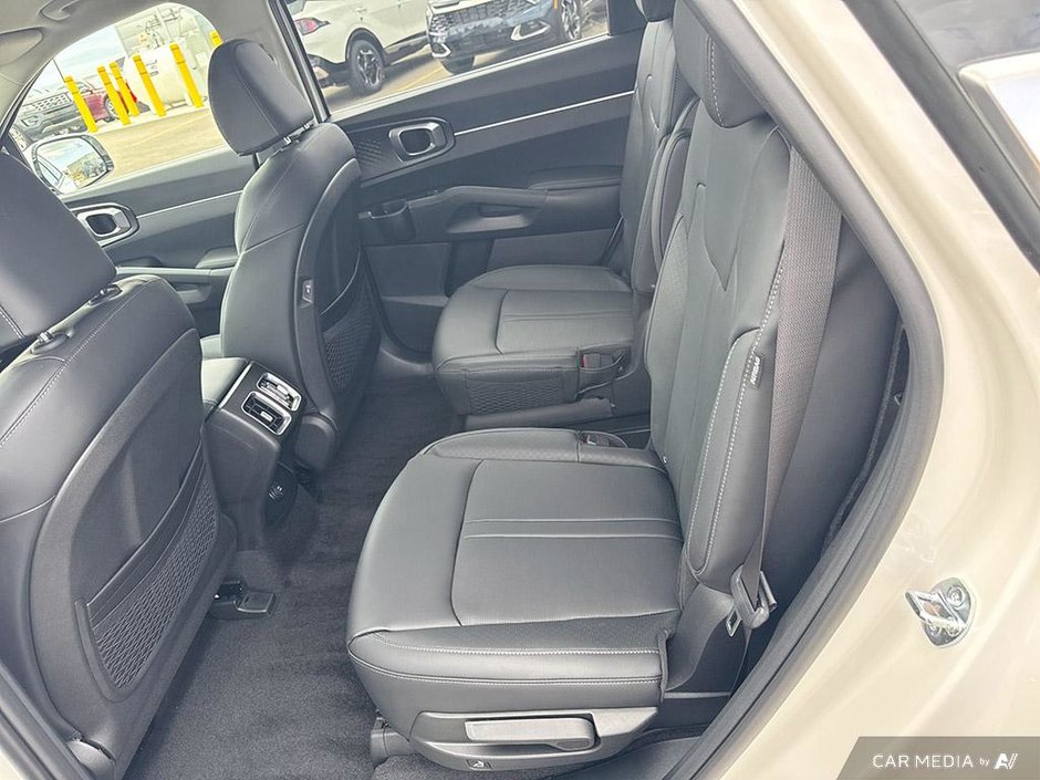 2025 Kia SORENTO PHEV EX-21