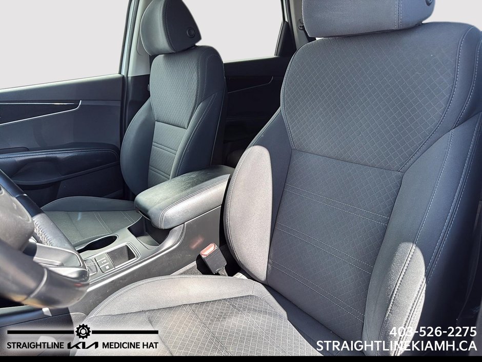 2018 Kia Sorento LX Turbo-8
