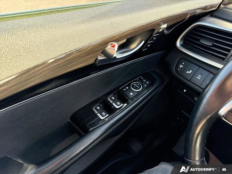 2019 Kia Sorento EX Premium-12