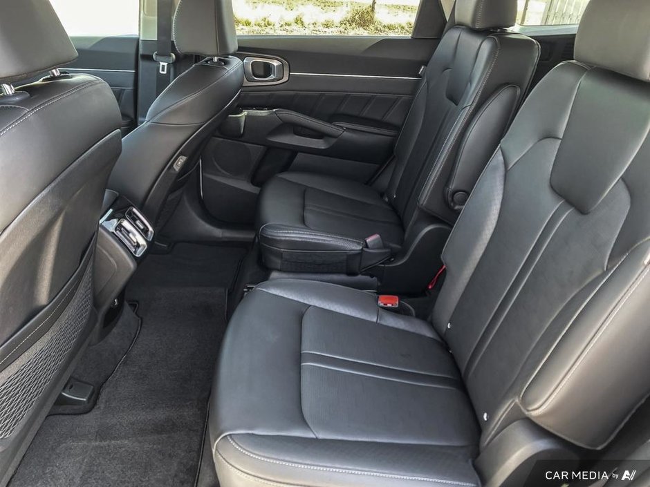 2025 Kia Sorento X-Line-22