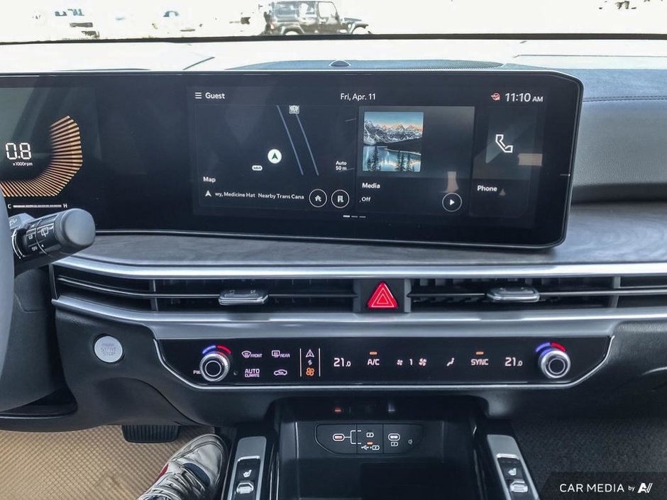 2025 Kia Sorento X-Line-17