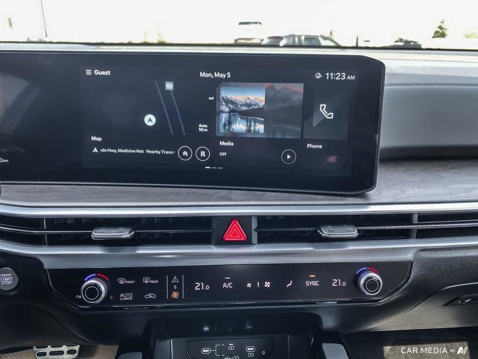 2025 Kia Sorento X-PRO Olive Brown Interior-17