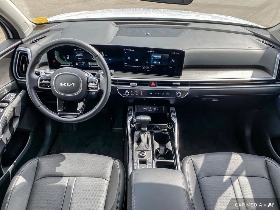 2025 Kia Sorento X-Line-24