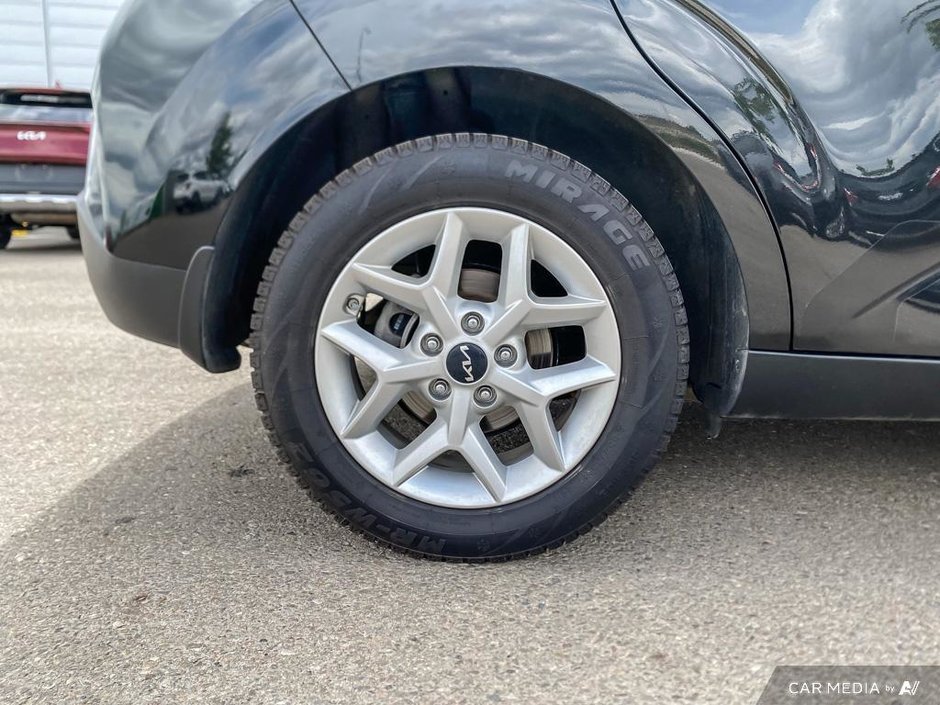 2023 Kia Soul EX-6