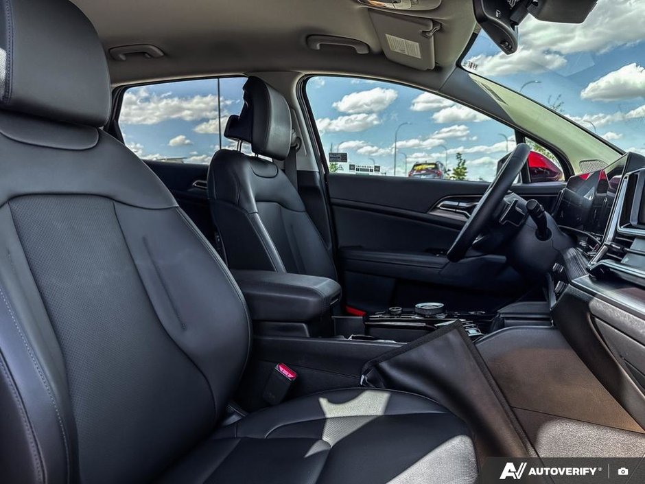 2023 Kia Sportage Hybrid EX-22