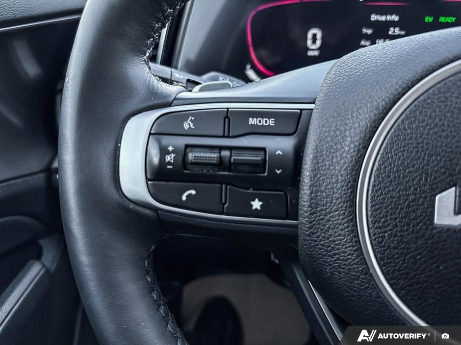 2023 Kia Sportage Hybrid EX-14