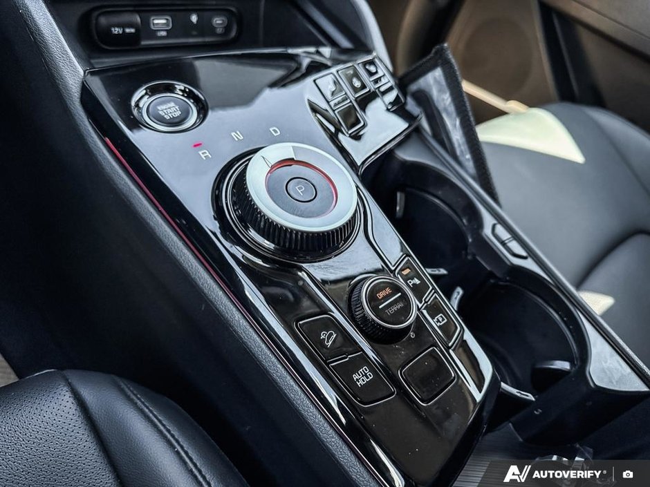 2023 Kia Sportage Hybrid EX-18