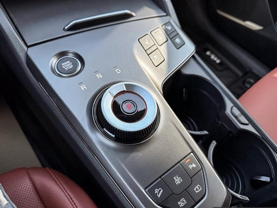 2026 Kia Sportage PHEV SX-14