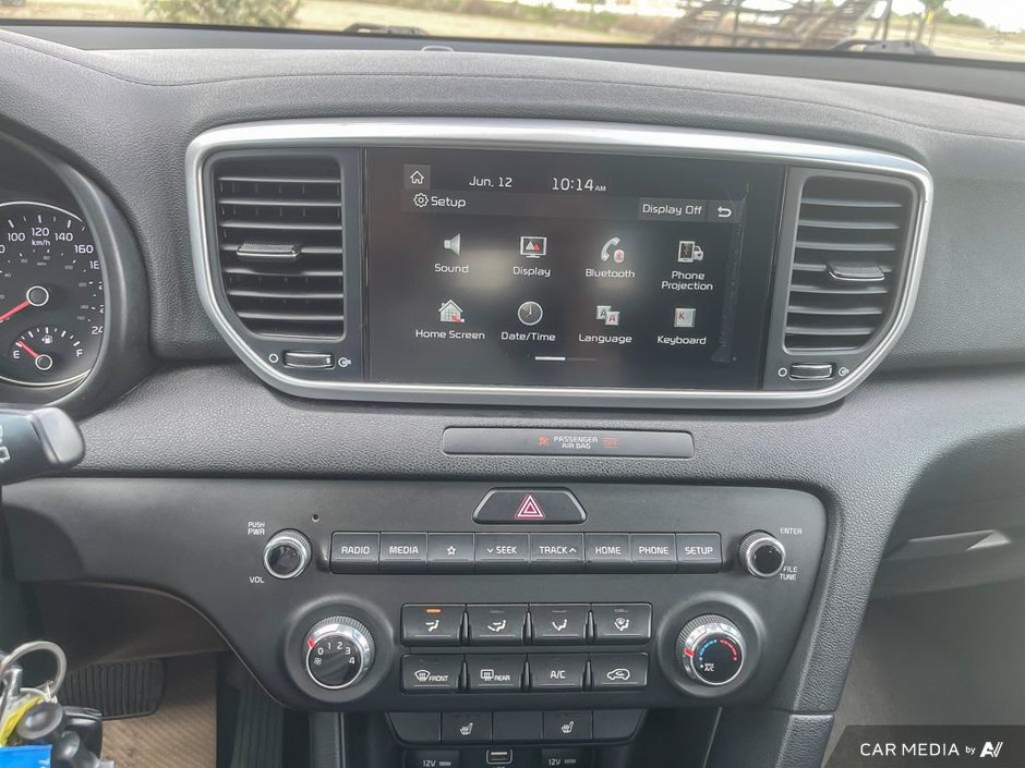 2020 Kia Sportage LX-17