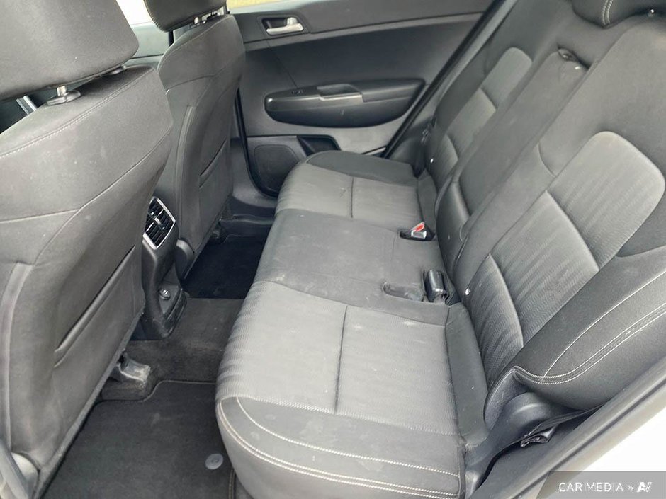 2020 Kia Sportage LX-20