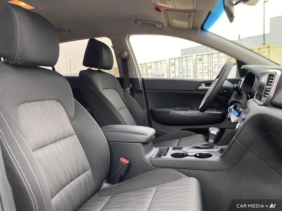 2020 Kia Sportage LX-21